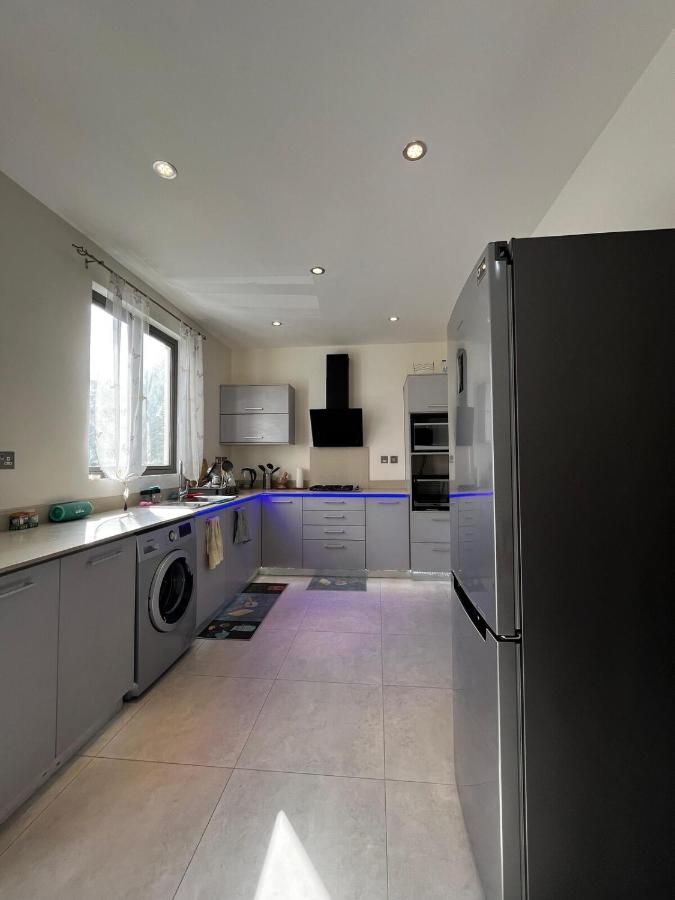 3-Bedroom Apartment - 4