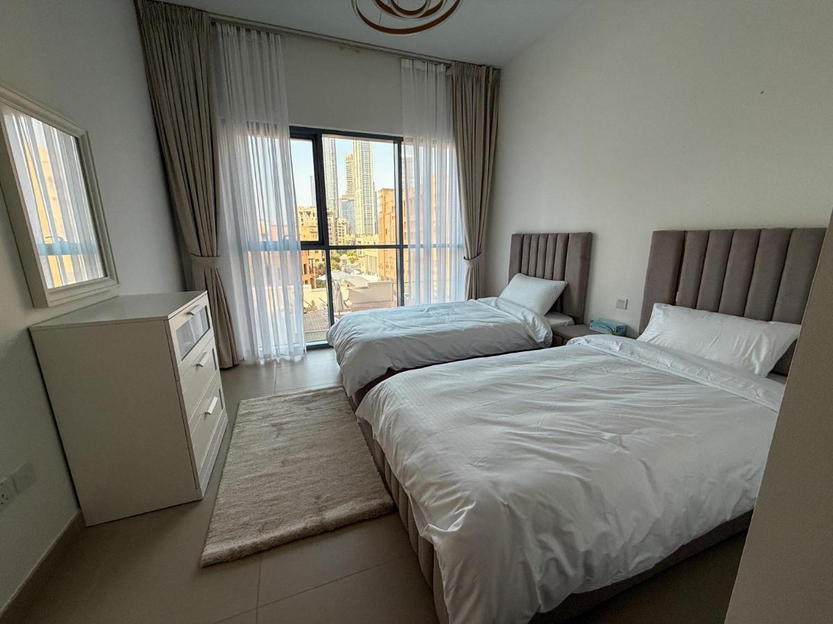 Luxury 2bdr apartment with Burj views & resort amenities - 2