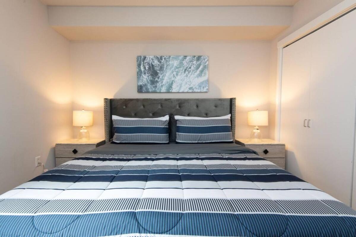 Cozy 2BR Apt in Downtown LA with Pool & Hot Tub - 2