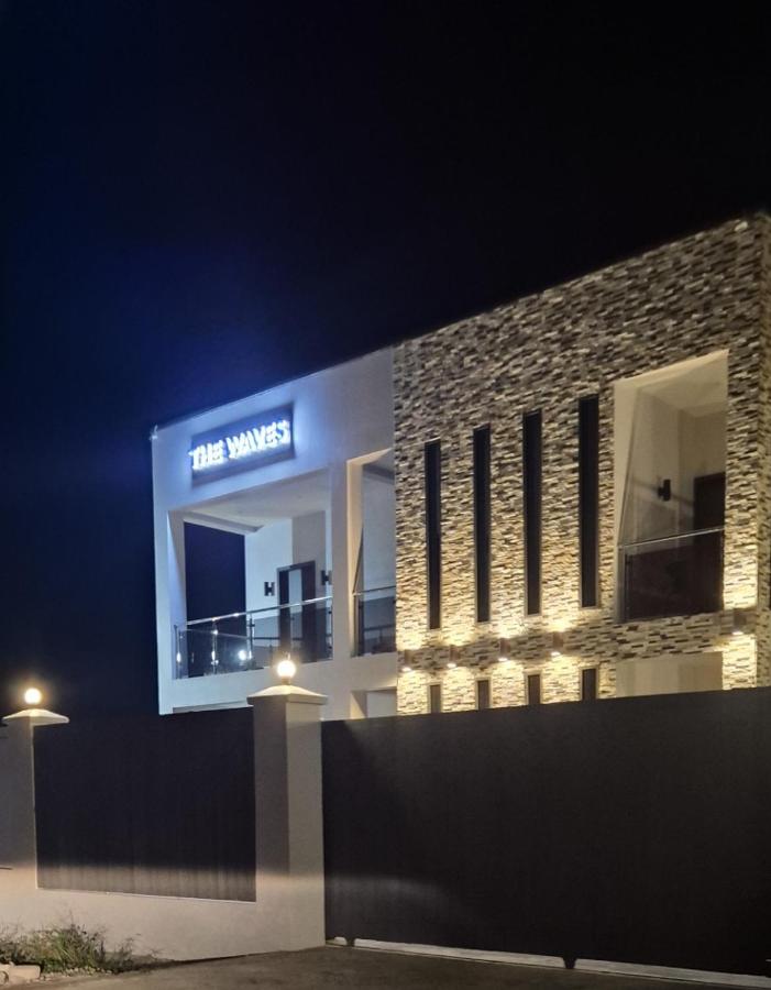 Waves Apartments in Fantasy Island