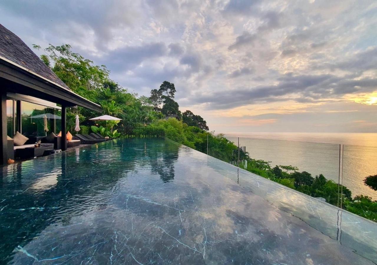 Villa Yang, Private Oceanfront Villa, Kamala Beach