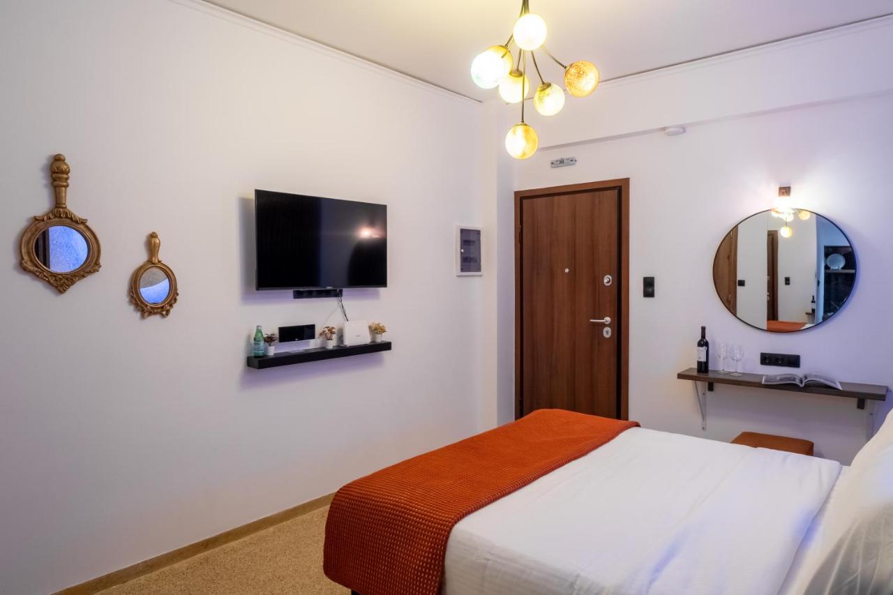 Dema Luxury Suites - Romvis - 4