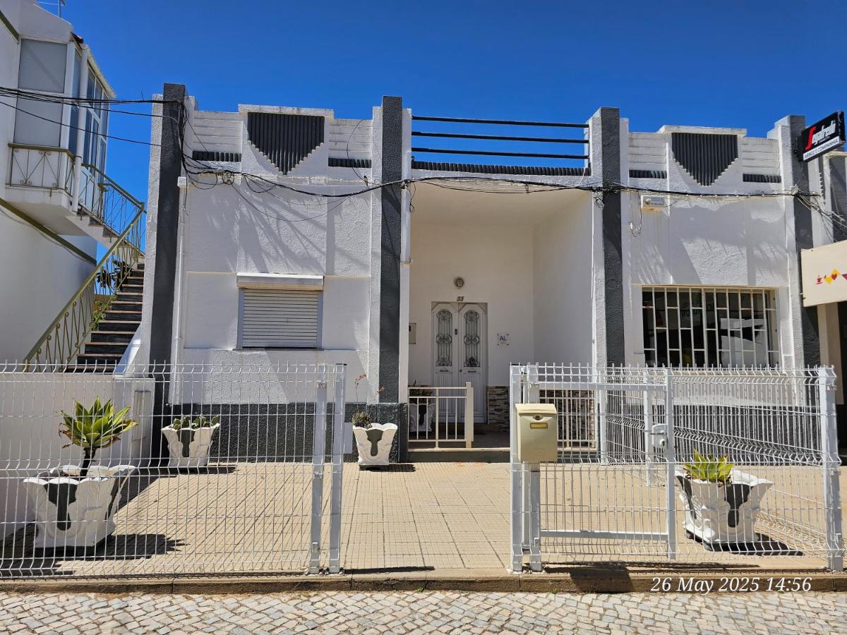 Blife Montya private rooms