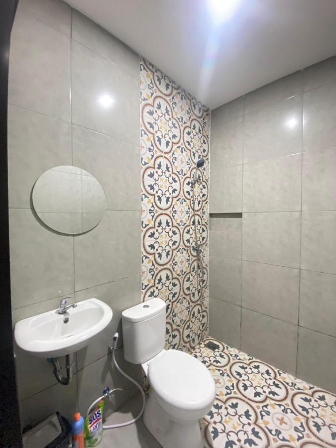 SH Hotel Kuta- 20 Second to the Beach by Micky Studio - 3