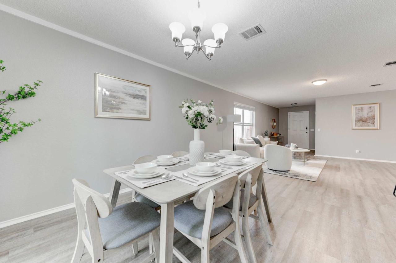 Austin Home Near Lakeline Mall & Pinballz Austin - 3