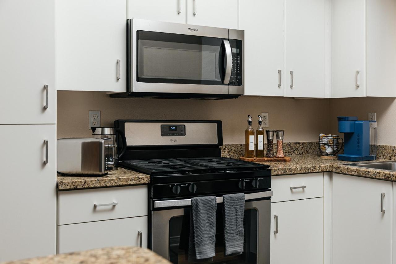 Stunning 2 bedroom near by The Grove - 5