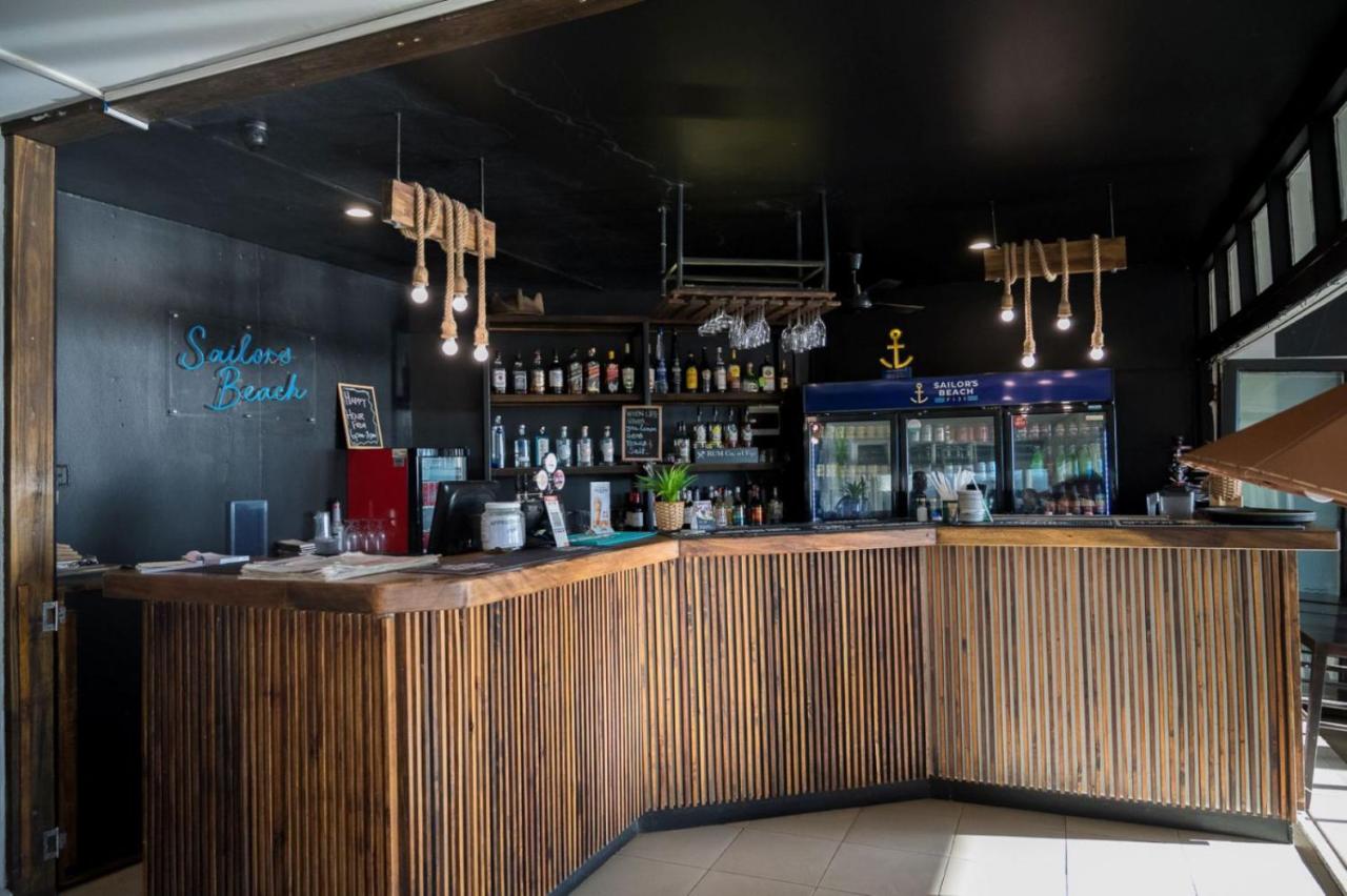 Sailors Beach Fiji - 2