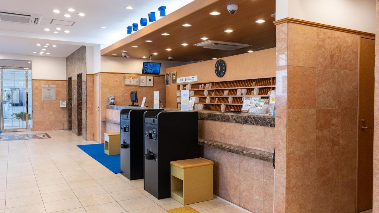 Toyoko Inn Tokyo Monzen-nakacho Eitaibashi - 2