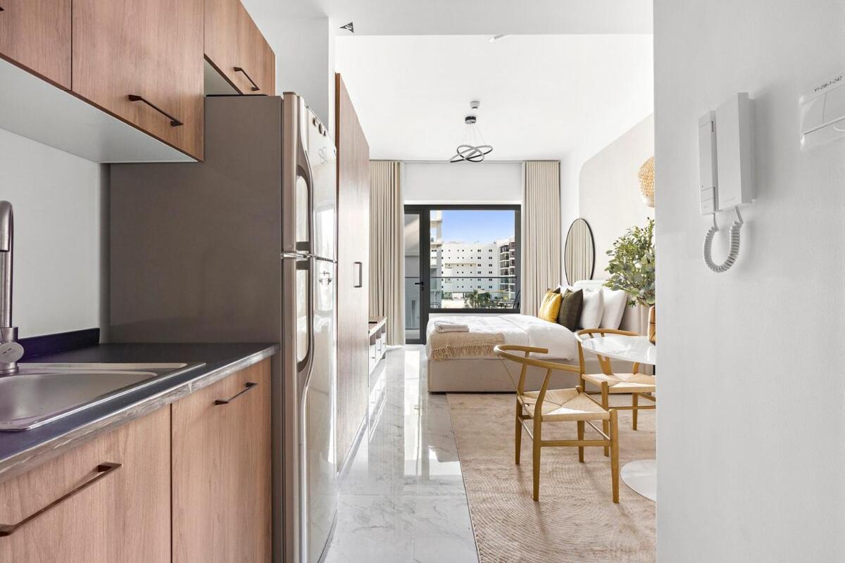 Bright Boho Loft near Yas F1 Circuit & Airport - 5