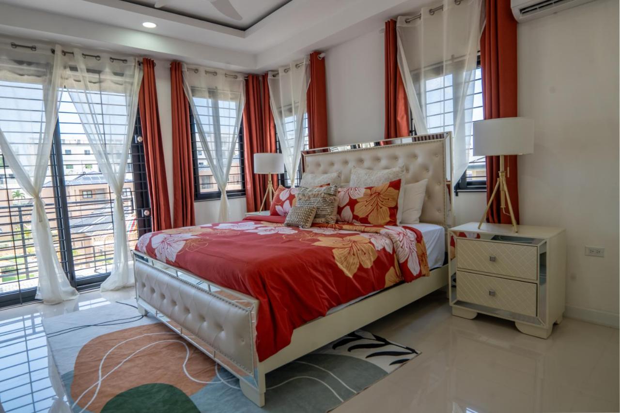 Palms Rooftop Villa - 3