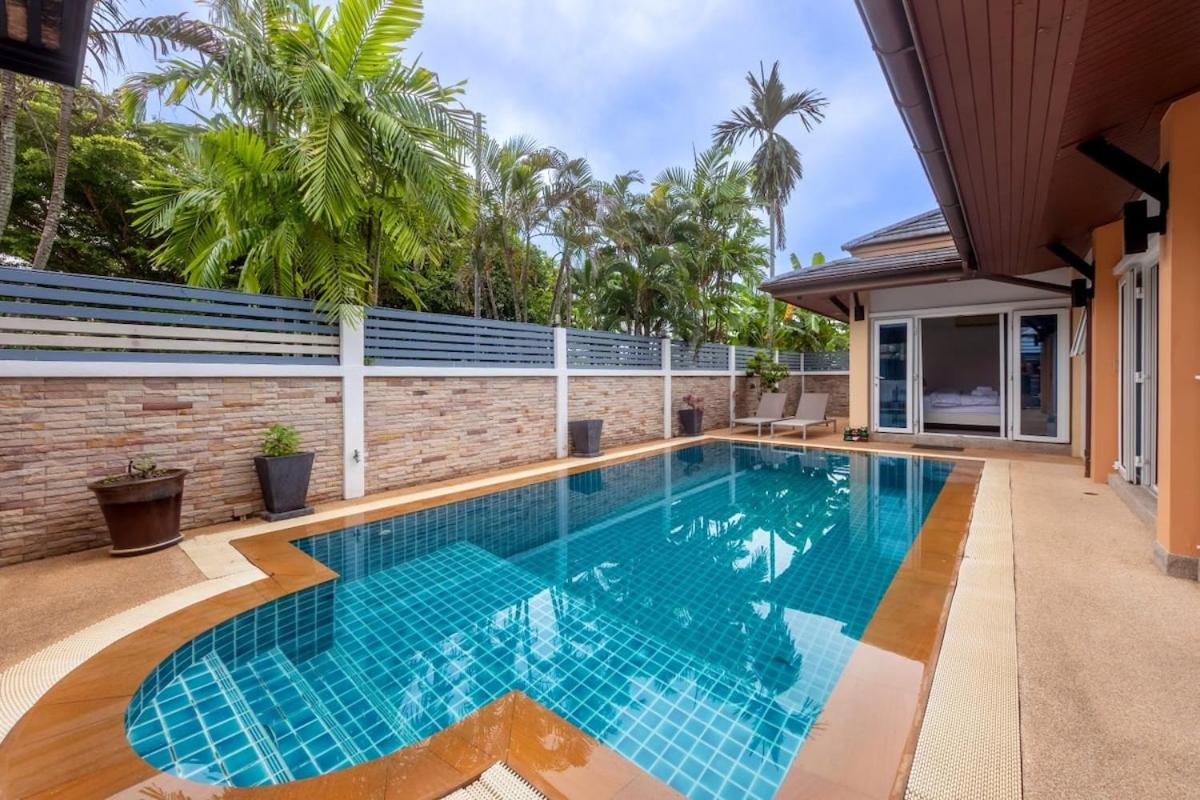 3 Bedroom Pool Villa 5kms from Patong