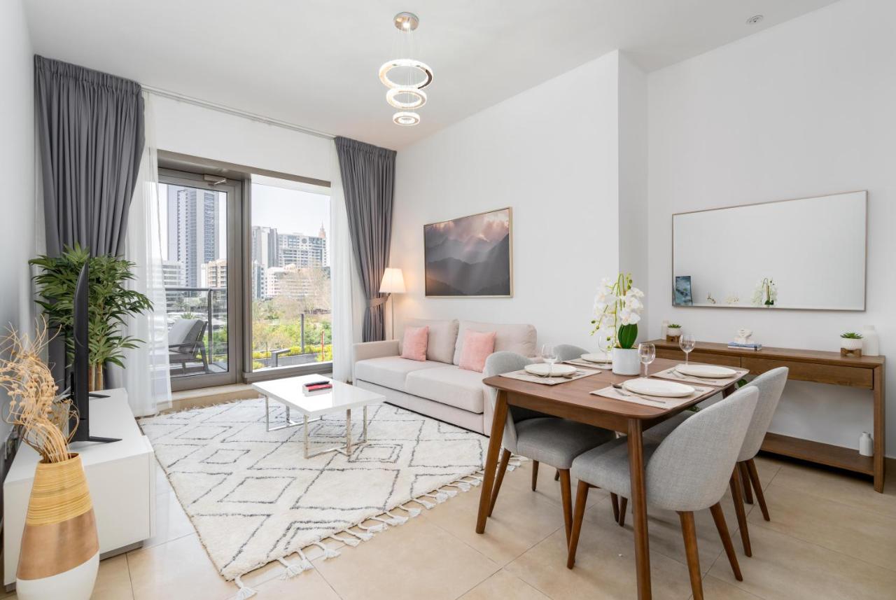 Gala Guests - Deluxe Sparkle Residences Dubai Marina - 5