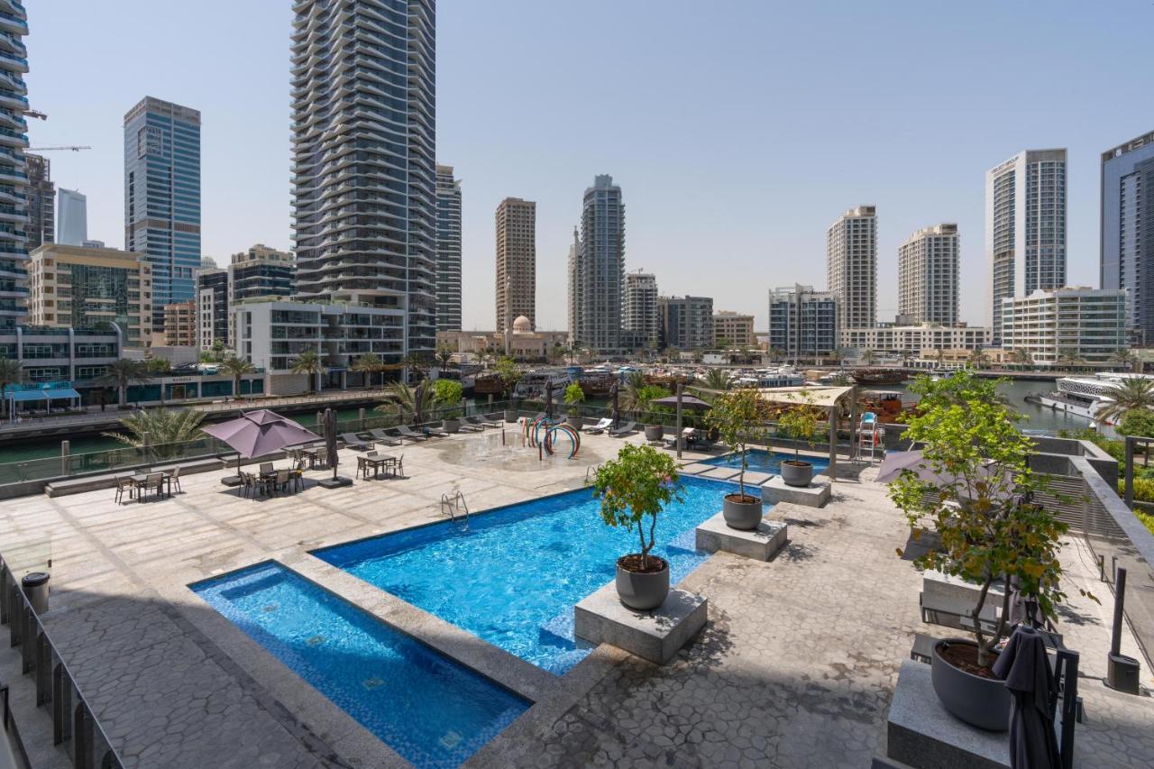 Gala Guests - Deluxe Sparkle Residences Dubai Marina - 4