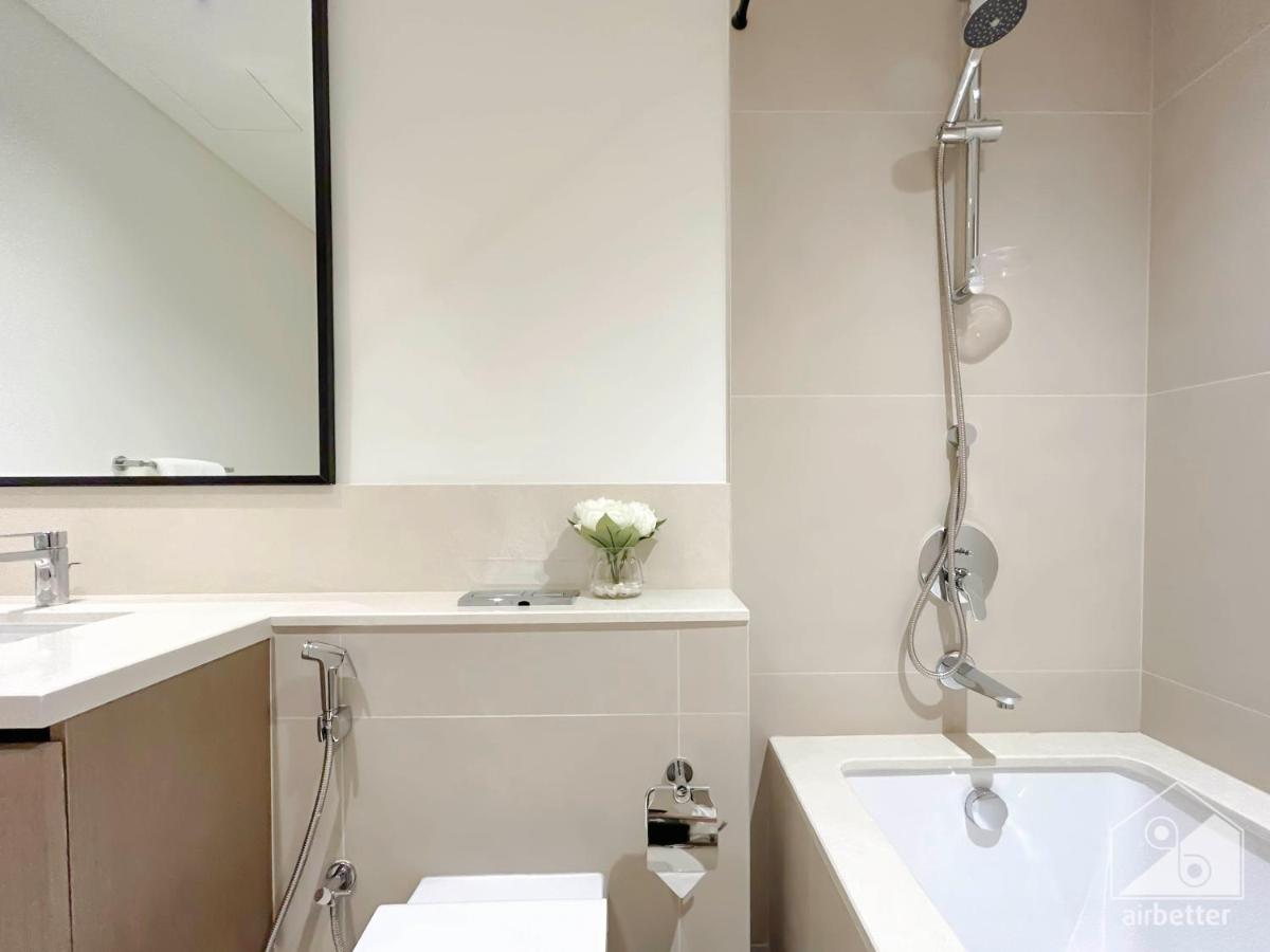 Luxury Burj Crown Downtown Balcony & View - 4