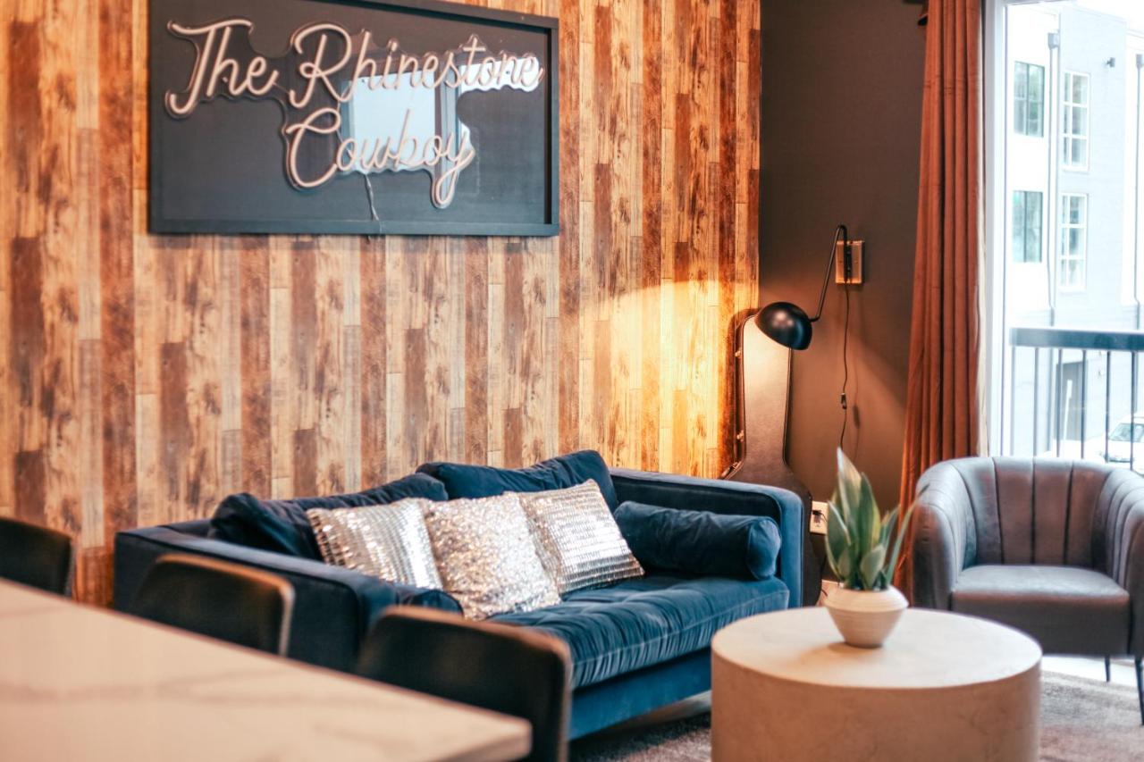 Rhinestone Cowboy in East Nashville, 5 minutes to Downtown and Broadway - 3