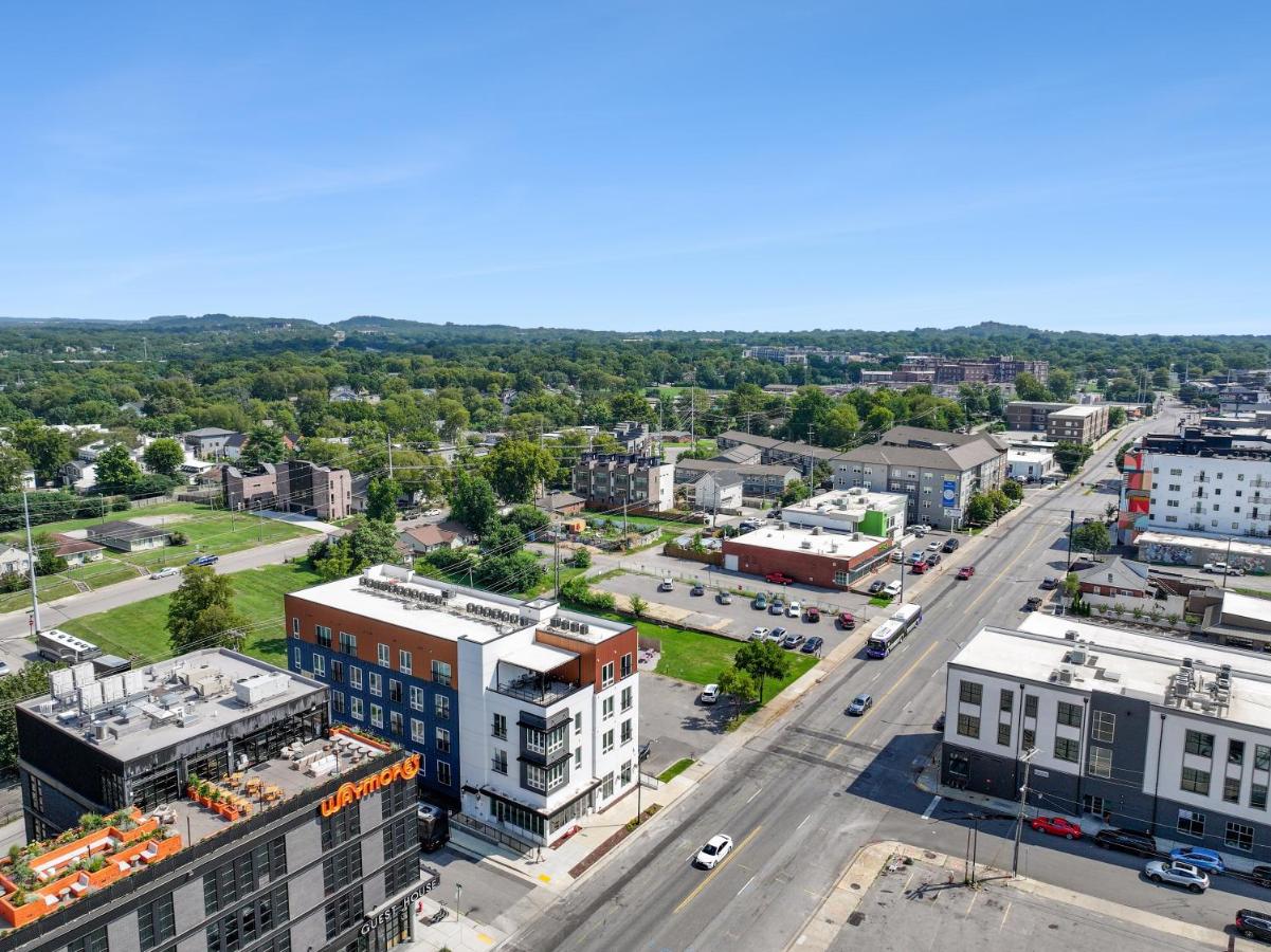 Rhinestone Cowboy in East Nashville, 5 minutes to Downtown and Broadway - 4