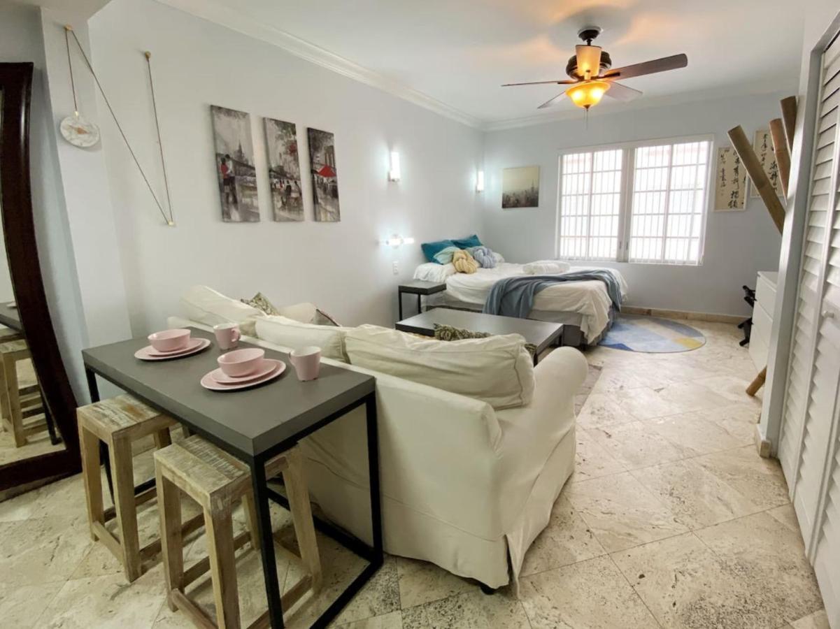 Right on the Beach Ocean Dr Secured Condo 206 - 4