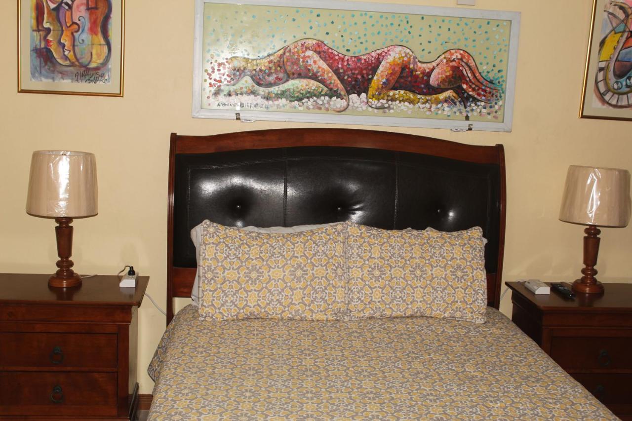 Artist Place Kensington 2BR New Kingston