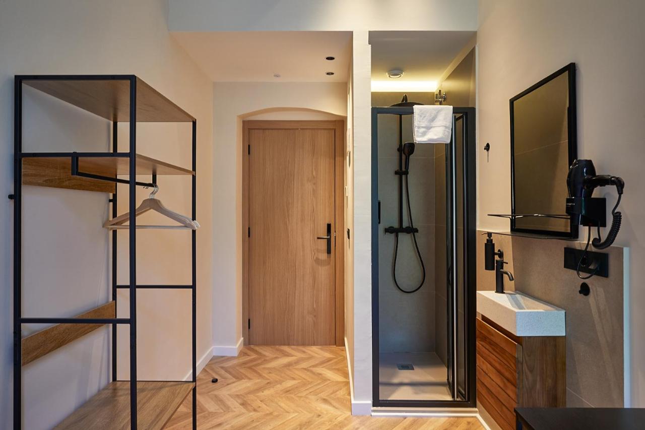 Ella Hostel Boqueria - 3