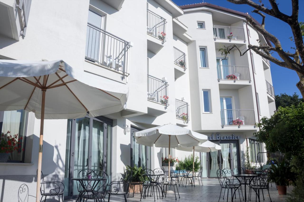 Hotel Beatrice photo