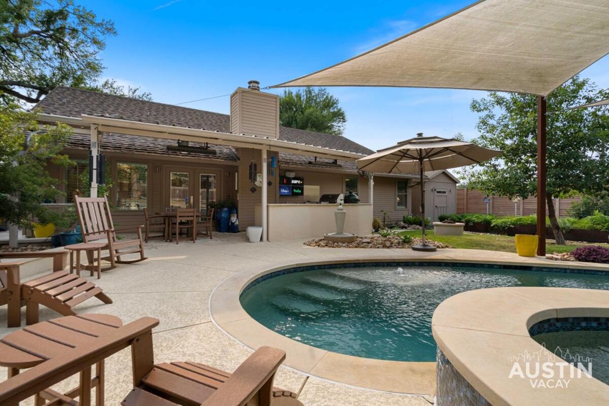 Pool Hot Tub Parking EV Charger 4BR 3BA N Austin Getaway by Austin Vacay - 5