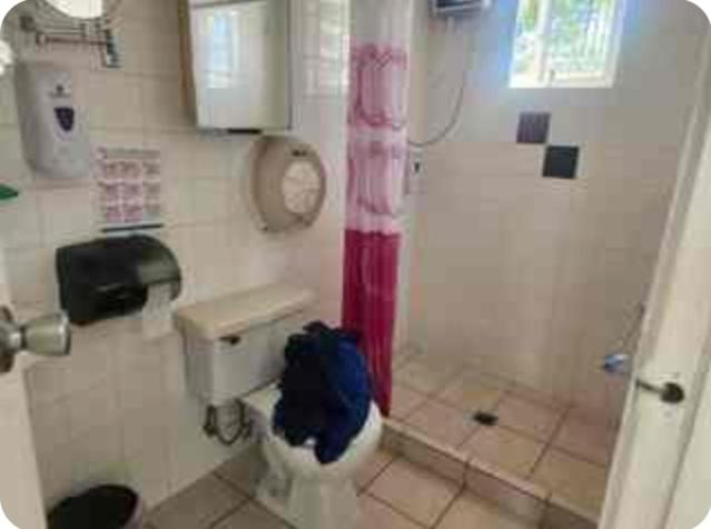 Palmitas Hostel with pool - 2