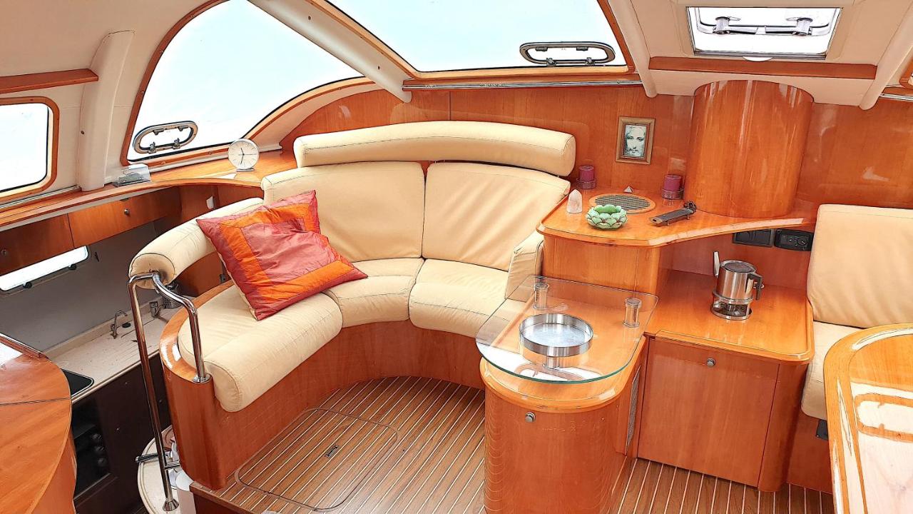 ALL ONE Catamaran - 5