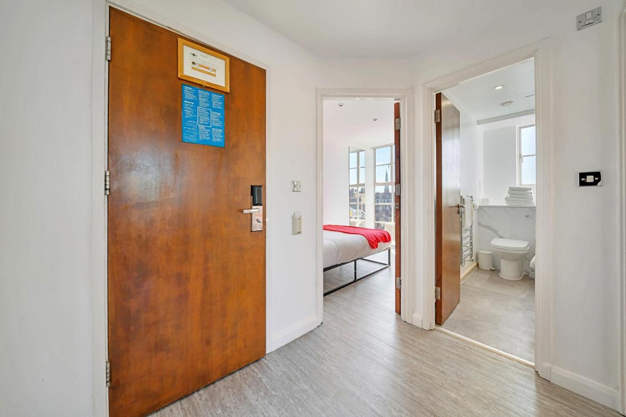 Finest Retreats - Chelsea Apartments, Two Bedroom - 3