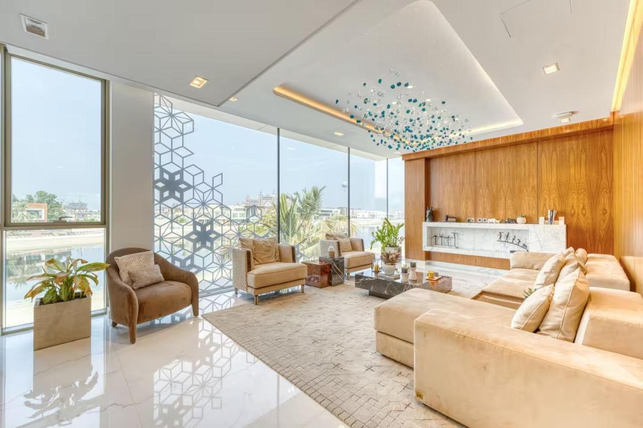 World Class Luxurious 6 BDR Villa In Palm Jumeriah - 2