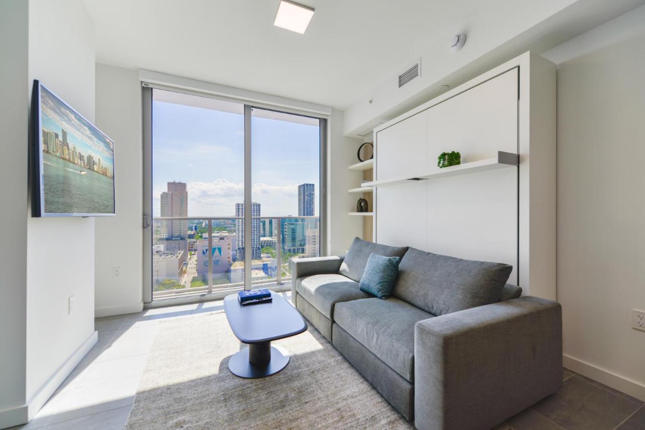 Stylish Stay in the Heart of Miami - Walk to Bayside & Bayfront Park