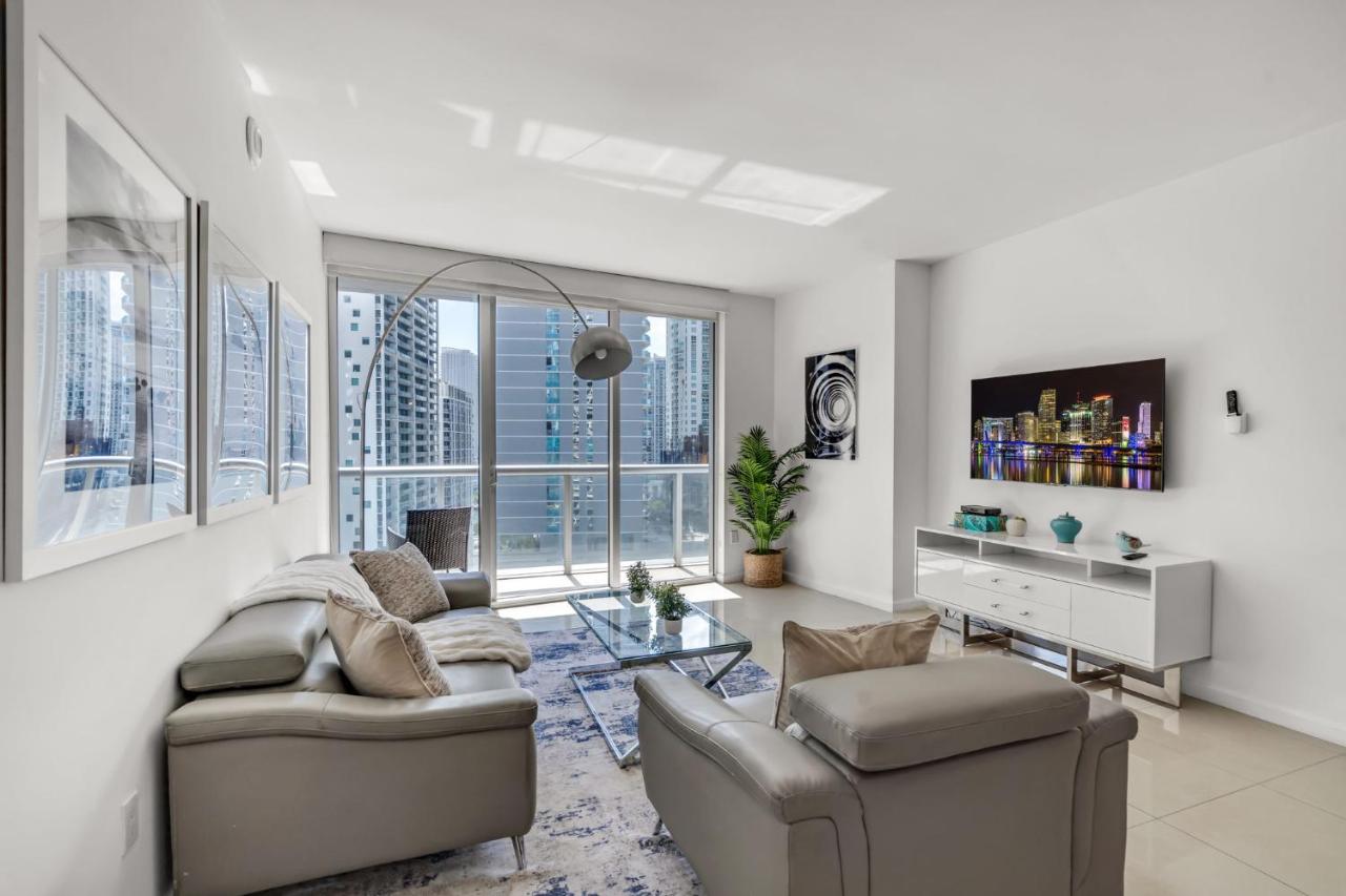 Icon Brickell Retreat 1BR and Spa, Pool, Views - 2