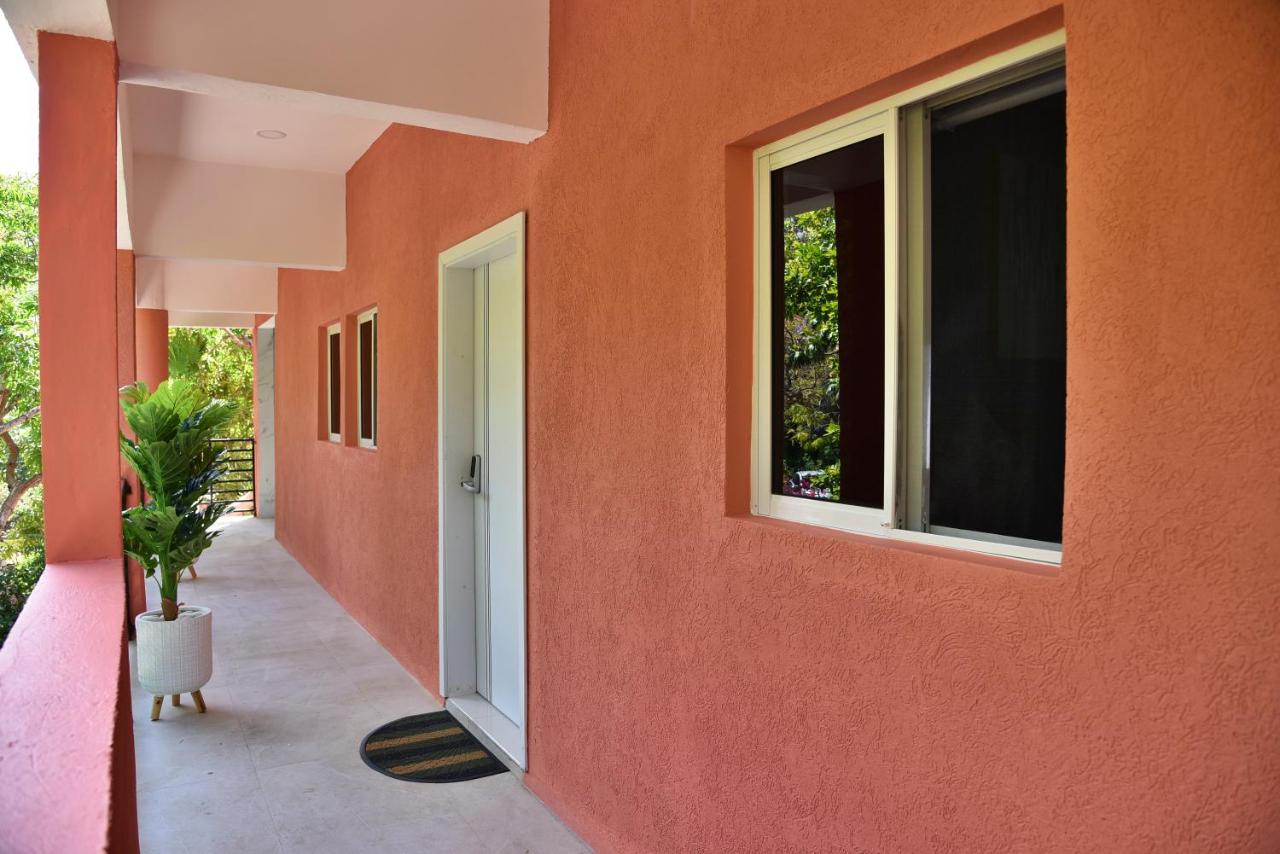 lsstonethrow Apts - 5