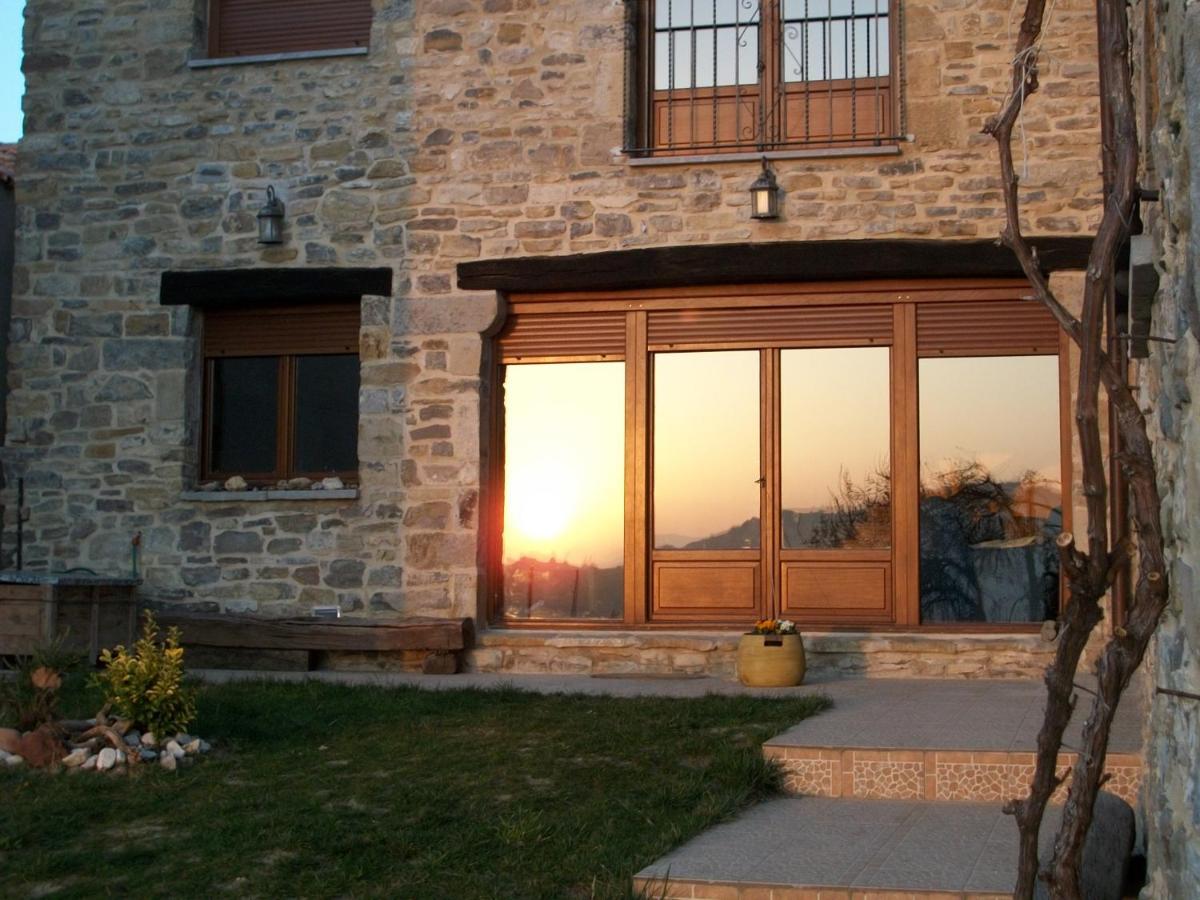 Casa Rural Aritzenea, Meoz, Spain - Booking.com