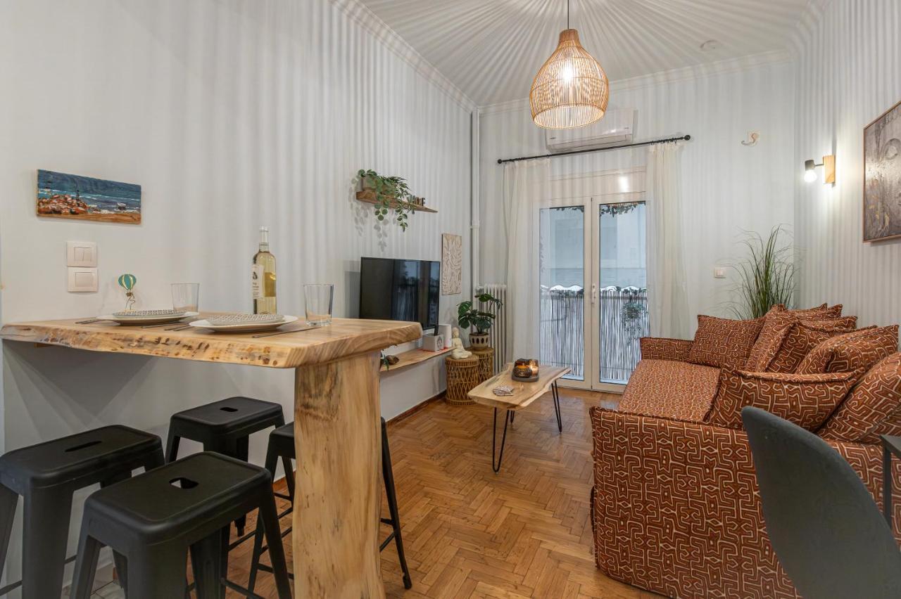 Cozy Apartment in Exarchia, Walk to Athens Museum - 5