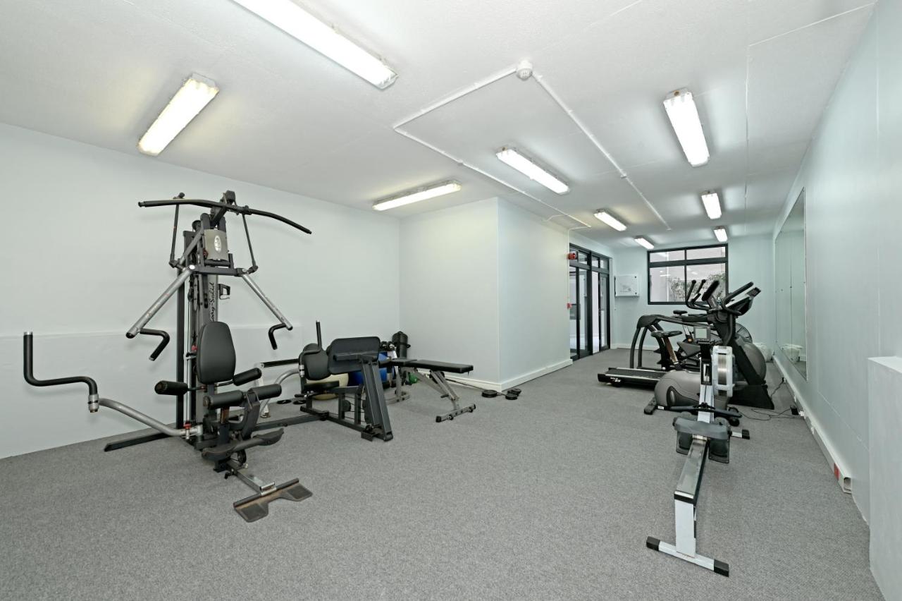 Shaya - Stylish 2BR in De Waterkant Mountain & City Views - 5