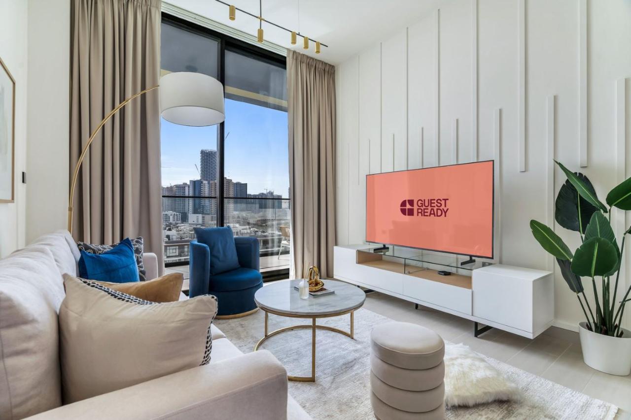GuestReady - Jumeirah Village haven with pool view - 5