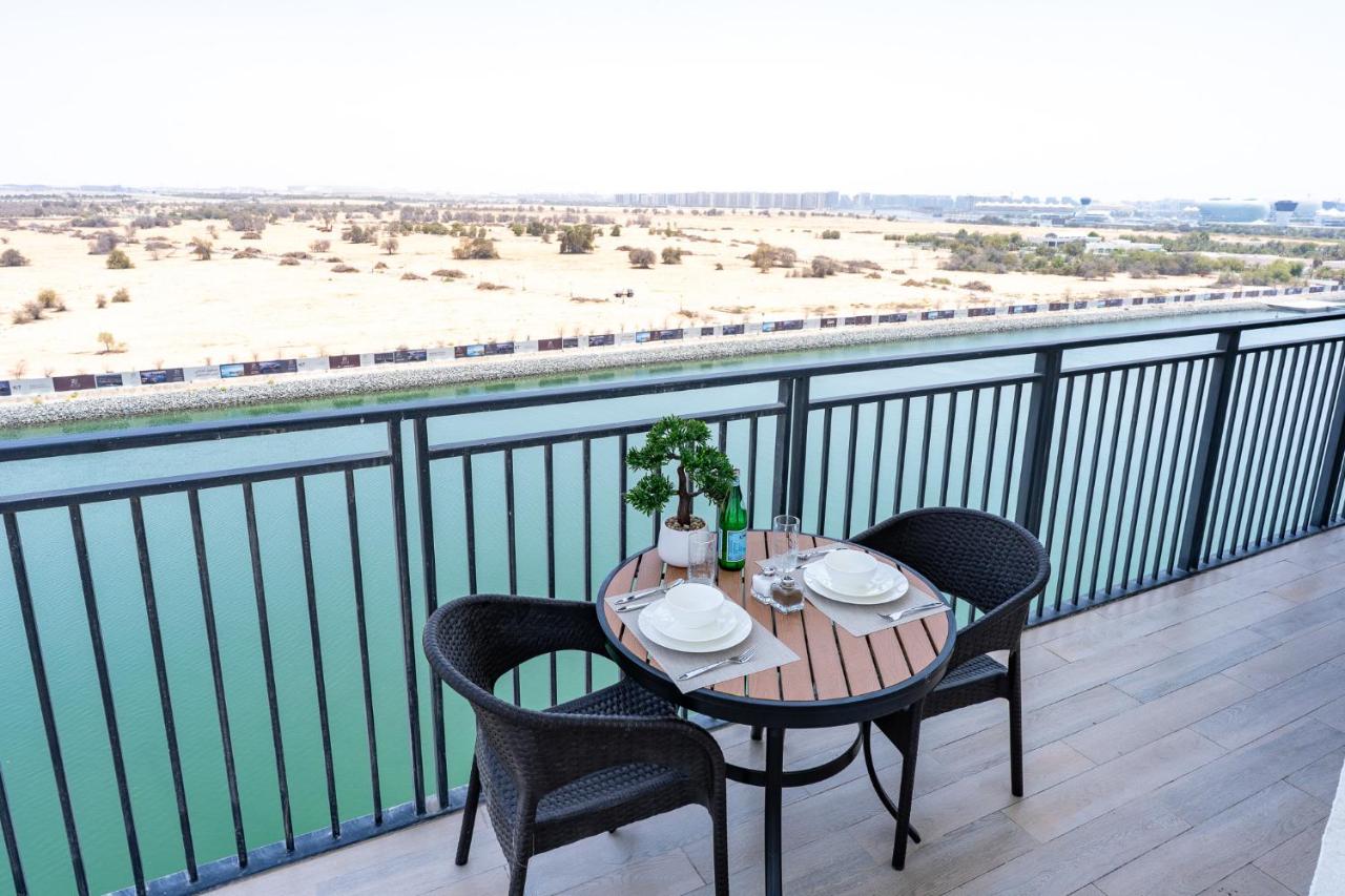 Luxury Waterfront 3BR, Pool, Canal Views! Yas Island - 2