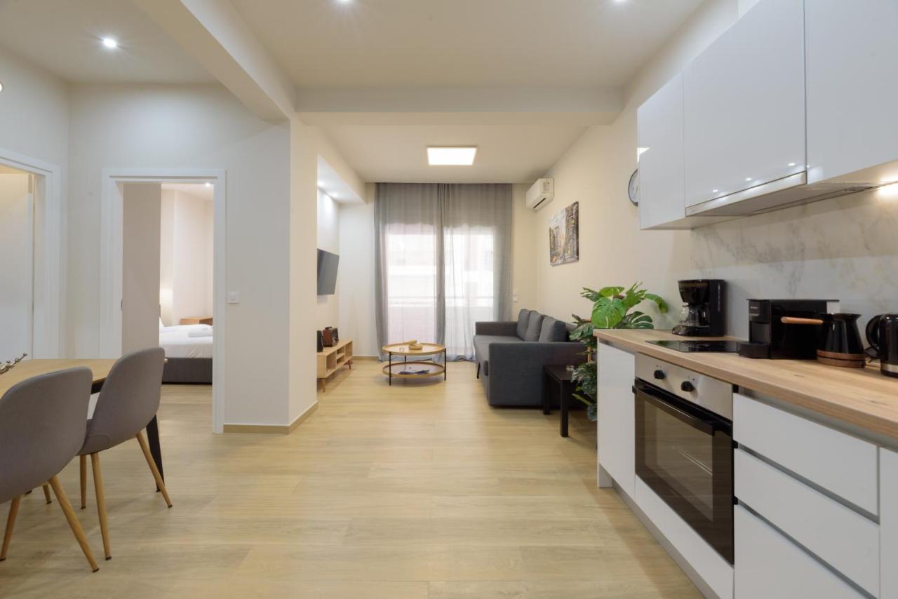 Chic 1-Bedroom Apartment with balcony by WeHost Athens - 4