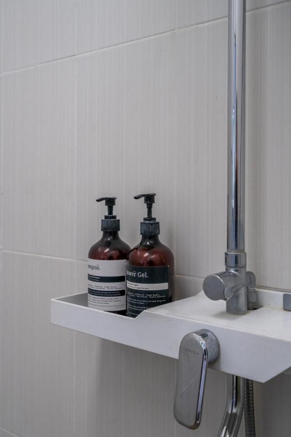 The Kakadu - A new modern 2BR Villa with private pool in Seminyak - 3