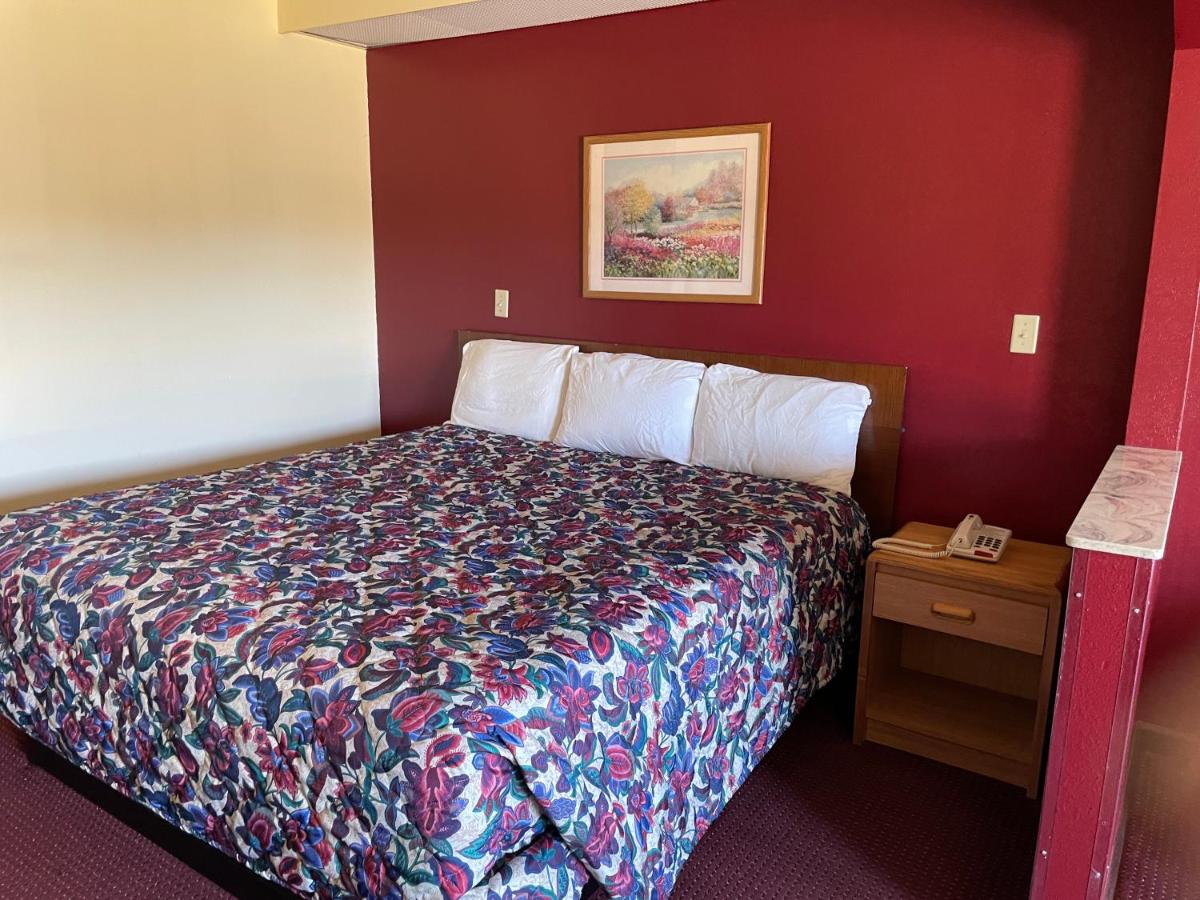 Western Inn Express Hazlehurst — photo 9