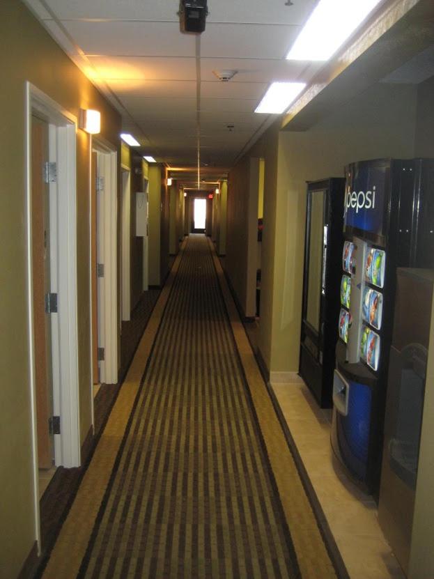 Bowman Inn & Suites — photo 12