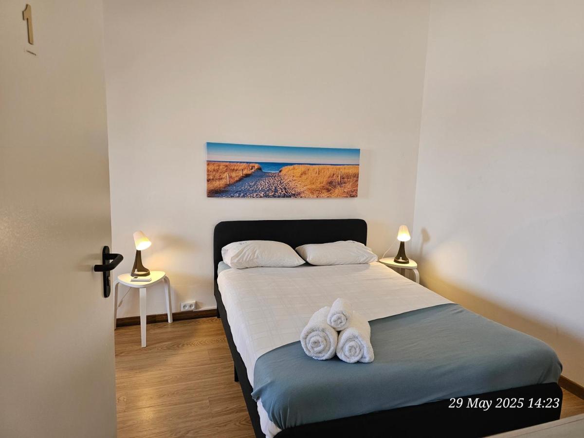 Blife Bandaya private rooms at Faro beach - 5