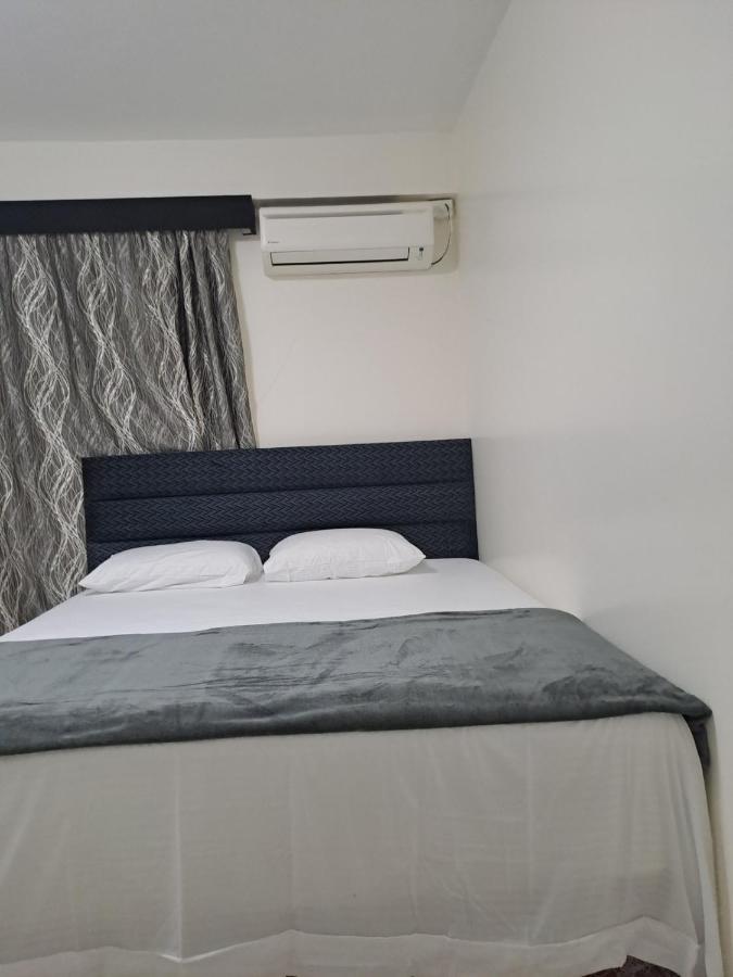 Mead Road Homestay Tours & Transfers Deluxe Flat 2 Bedroom - 4