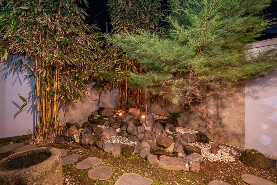 Villa 5 Bedroom private pool beach side Sanur