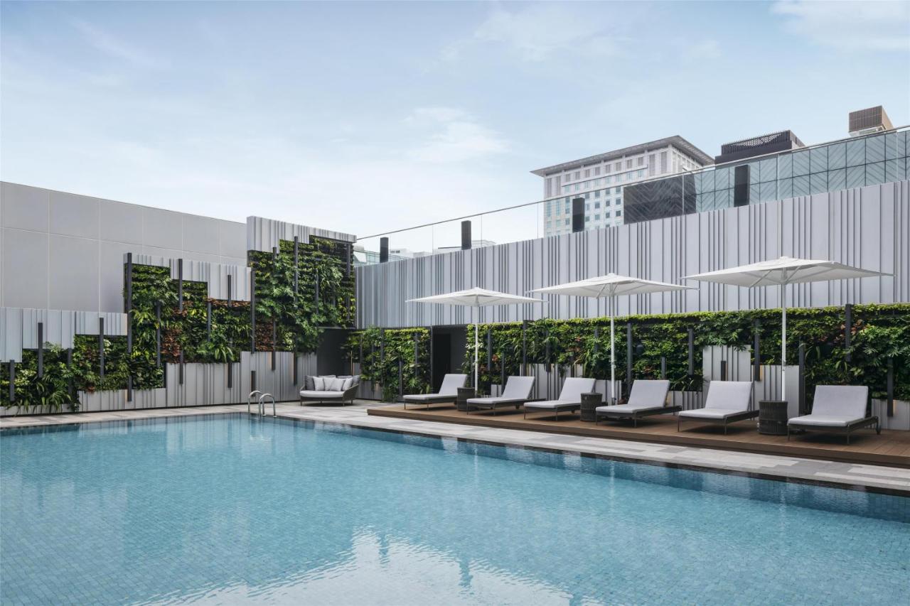 Hilton Singapore Orchard - 4