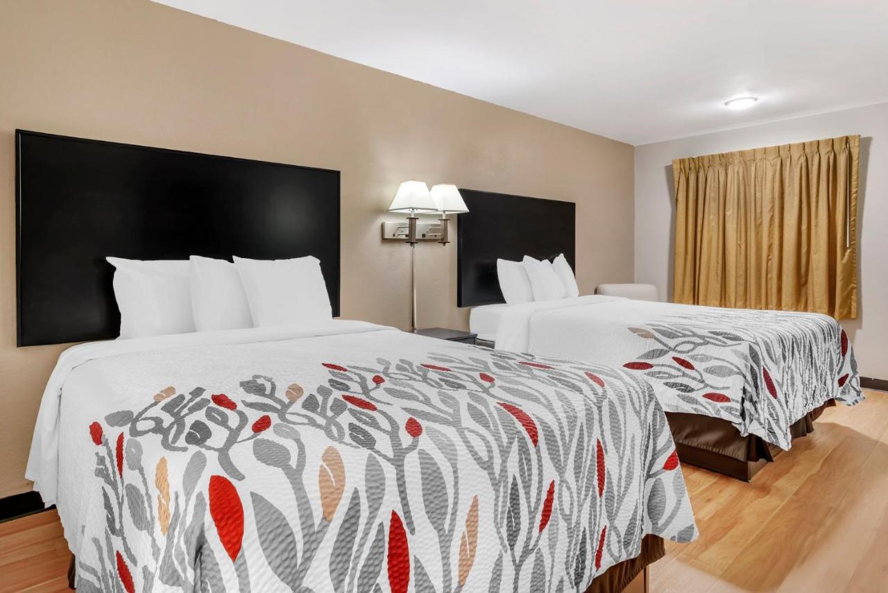 Green Roof Inn and Suites Kennesaw — photo 19