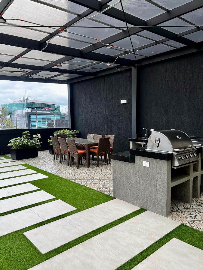 Taj by Wynwood House - 2