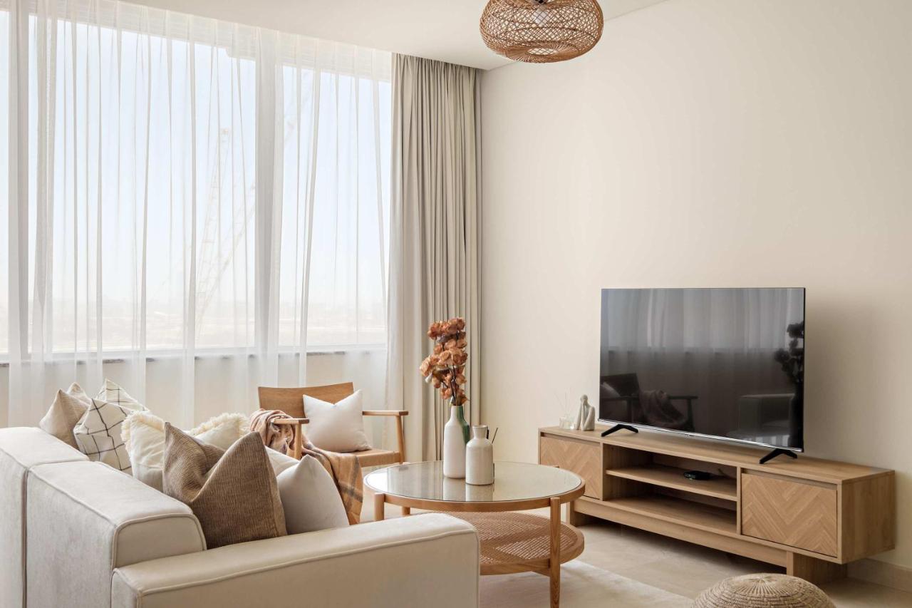 Silkhaus Vacation Homes Urban 1BDR Escape in Heart of DIFC - 3