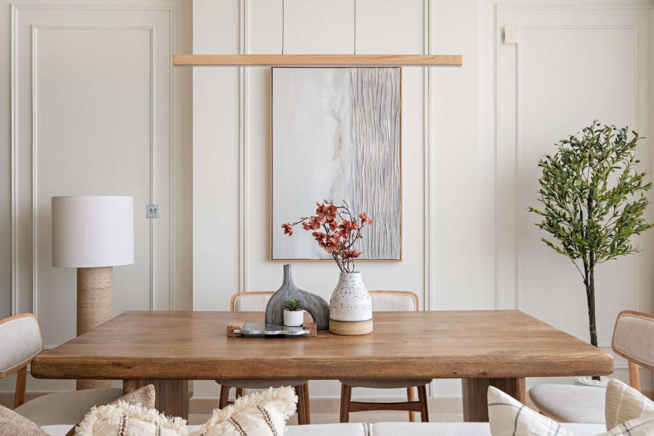 Silkhaus Vacation Homes Urban 1BDR Escape in Heart of DIFC - 5