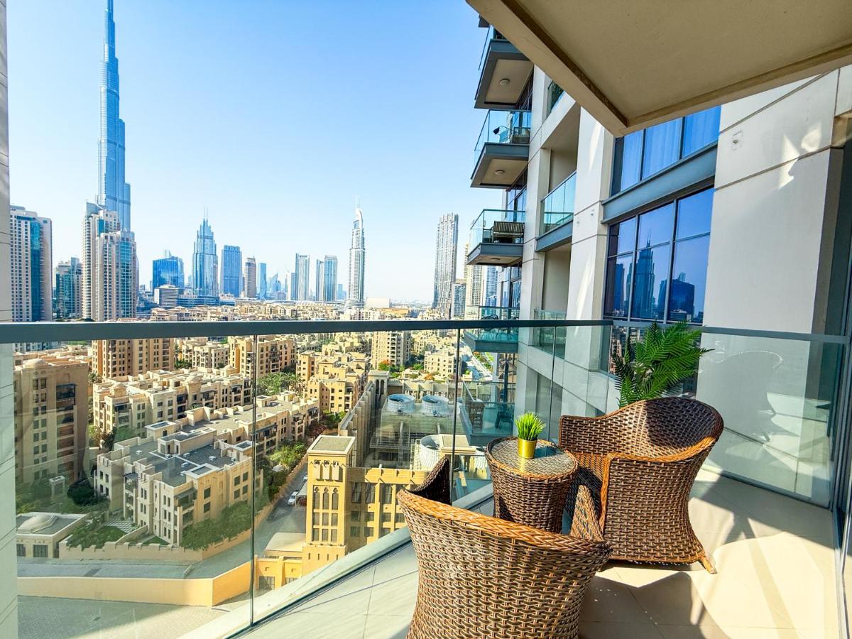 Burj Khalifa Panoramic view-1BR,4 guests, Downtown